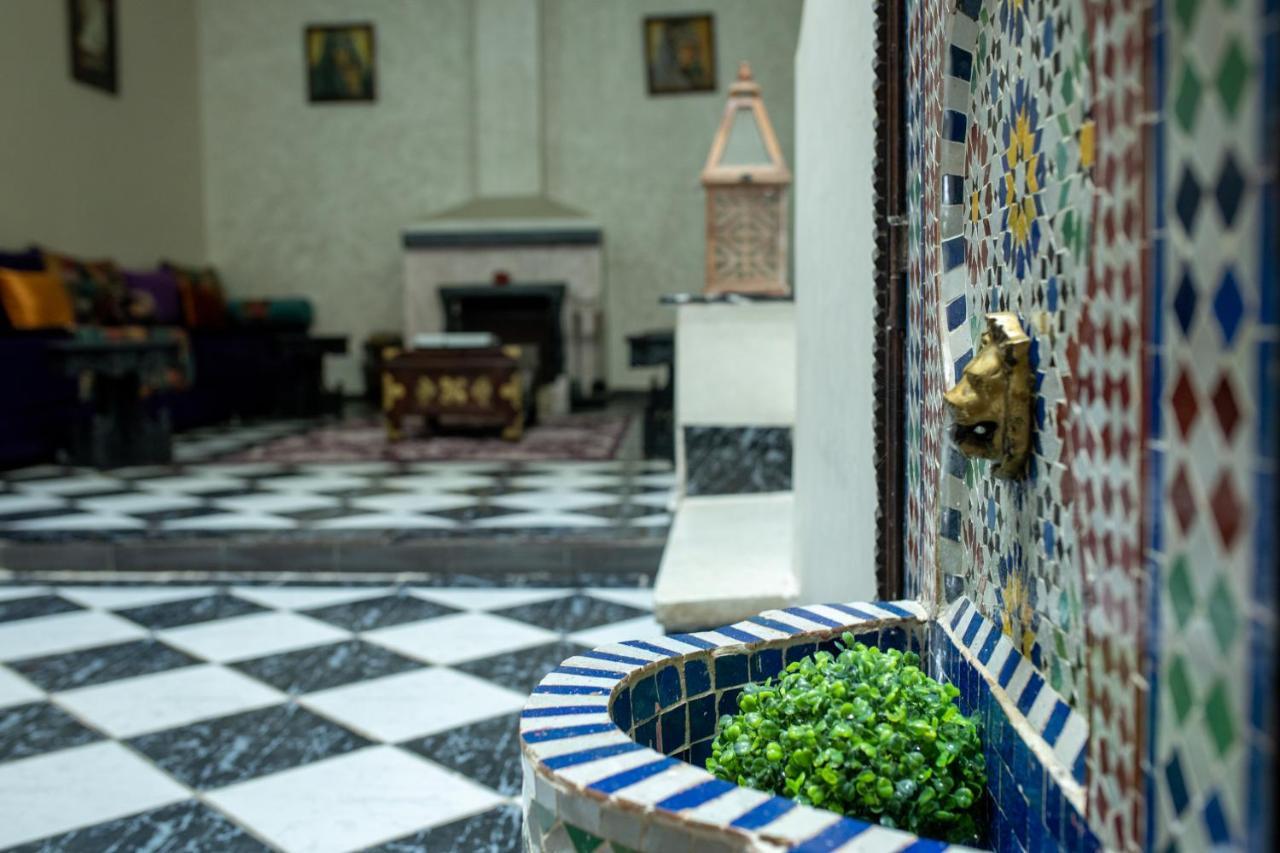 Charming Moroccan Riad 3 Bedroom With Pool And Terrace Marakeş Dış mekan fotoğraf